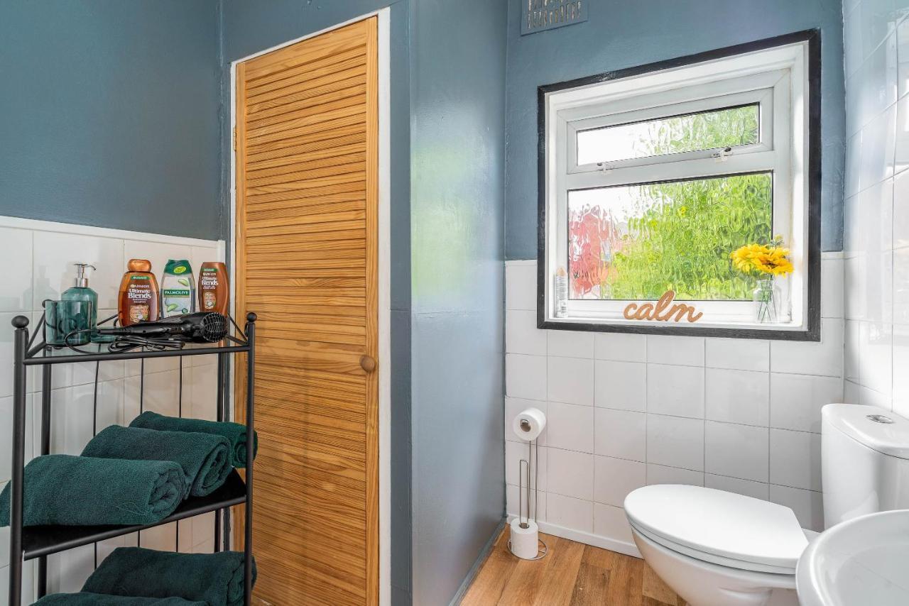 2 Bed House/Edgbaston/Families/Contractors/Parking Villa Birmingham Eksteriør billede